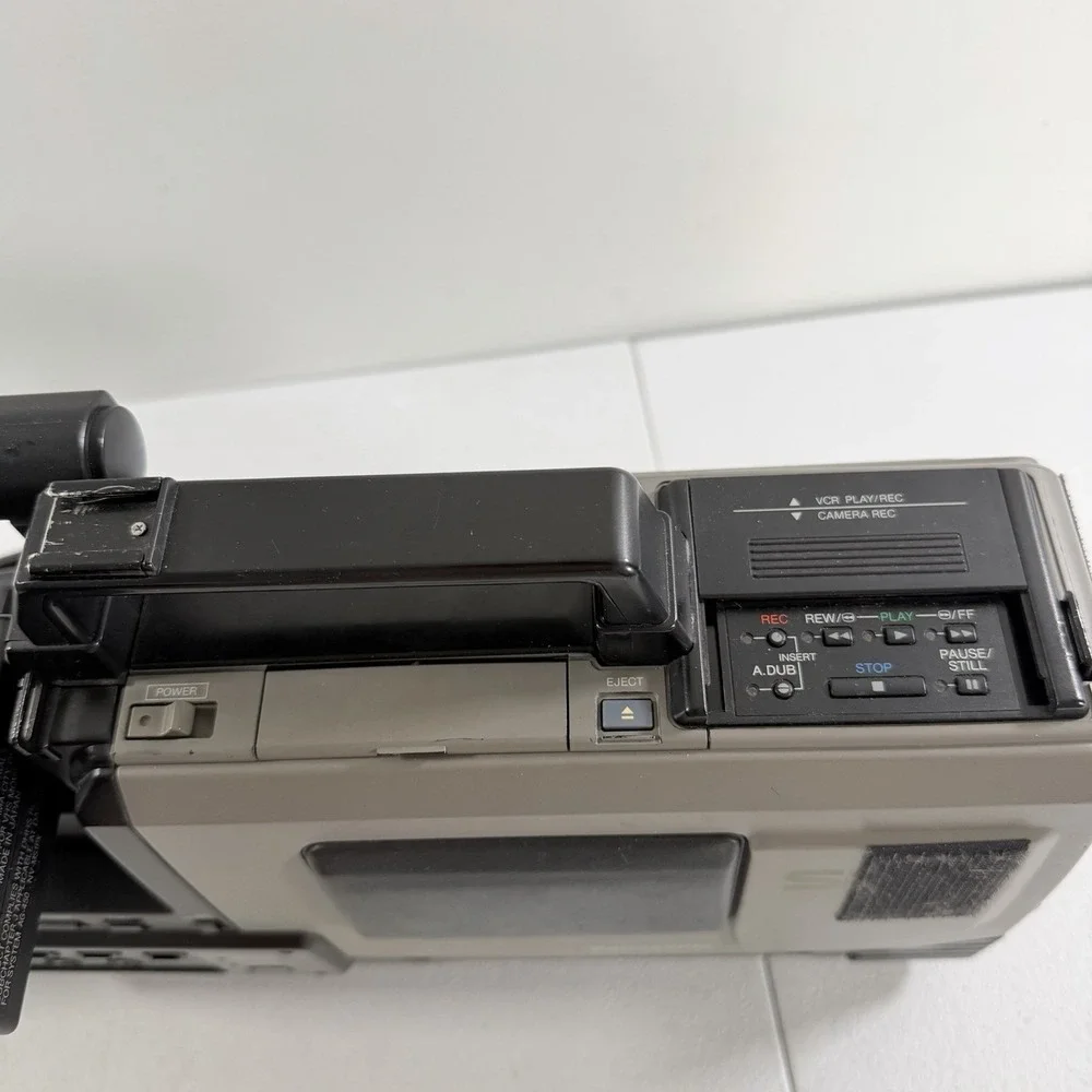 Panasonic AG-450 S-VHS Reporter Movie Camcorder AS IS FOR PARTS READ
